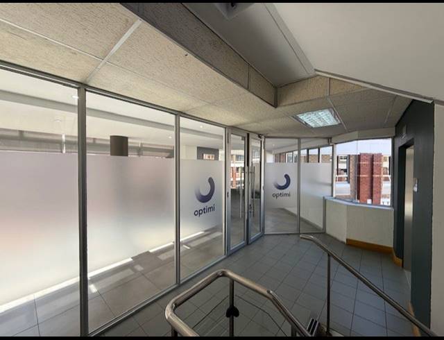 1,070.20M² OFFICE TO LET IN TYGER VALLEY